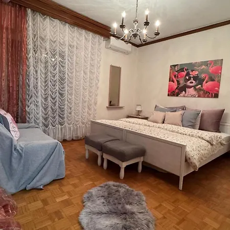 דירה Carolos' House *