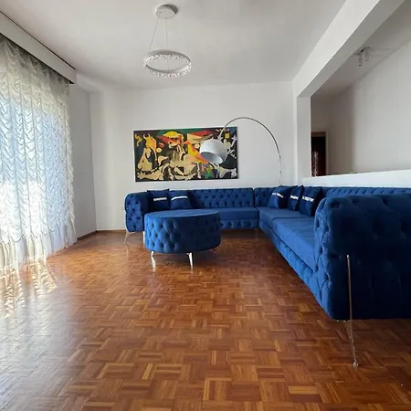 Appartement Carolos' House *