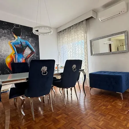 Carolos' House Кавала