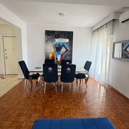 Carolos' House Кавала